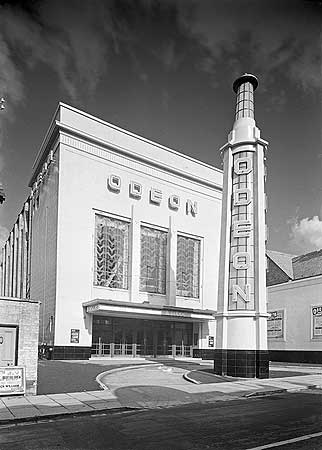 Odeon Cinema, North Street, Horsham, West Sussex, October 1936.