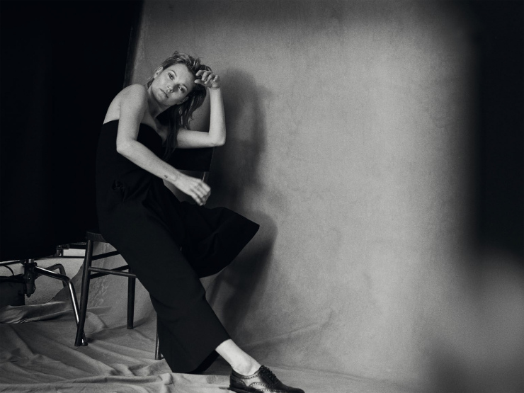 kate-moss-by-peter-lindbergh-for-vogue-italia-january-2015-12